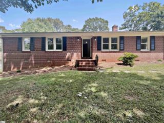 Foreclosed Home - 351 MEADOWBROOK AVE, 29388