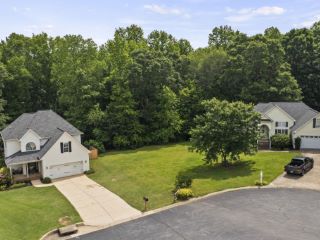 Foreclosed Home - 420 LIGHTWOOD FARM RD, 29388