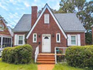 Foreclosed Home - 285 GROVE ST, 29403