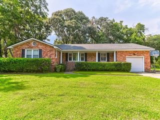 Foreclosed Home - 1646 BOONE HALL DR, 29407