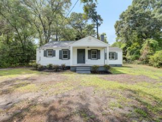 Foreclosed Home - 1204 VIENNA WOODS RD, 29410