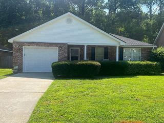 Foreclosed Home - 993 STONO RIVER DR, 29412