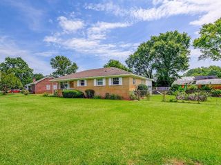 Foreclosed Home - List 100853175