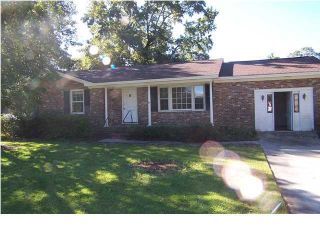 Foreclosed Home - 2243 N DALLERTON CIR, 29414