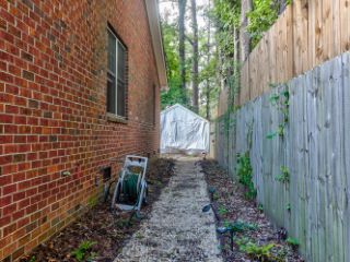 Foreclosed Home - 2197 SWEETGUM RD, 29414