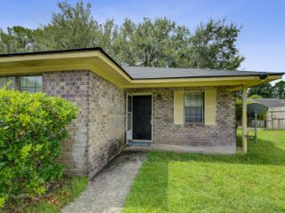 Foreclosed Home - 7713 CORLEY DR # 7709, 29418
