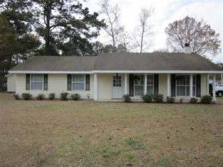 Foreclosed Home - 322 GARDEN AVE, 29440