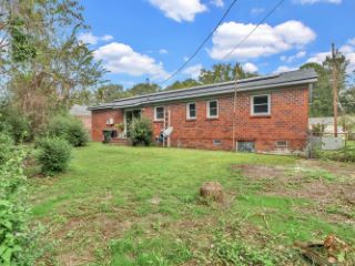 Foreclosed Home - 412 MADELINE DR, 29445