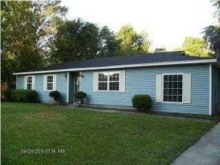 Foreclosed Home - 208 COLUMBIA DR, 29456