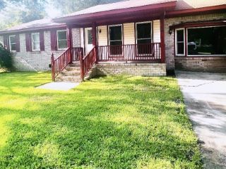 Foreclosed Home - 300 OKLAHOMA PL, 29456