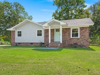 Foreclosed Home - 1234 SHERIDAN CT, 29461