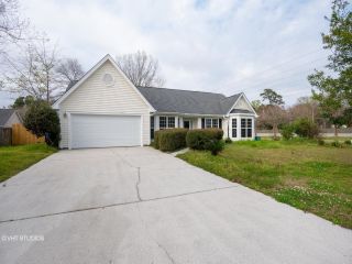Foreclosed Home - 1596 Glen Erin Dr, 29464