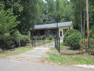 Foreclosed Home - 157 SERPENTINE RD, 29475