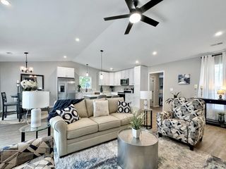 Foreclosed Home - List 100896277