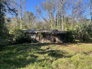 Foreclosed Home - 118 BLANCHARD ST, 29488