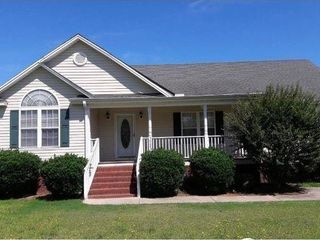 Foreclosed Home - 3889 W POINTE DR, 29501