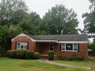 Foreclosed Home - 1401 Rollins Ave, 29505