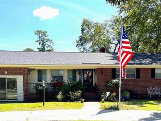 Foreclosed Home - 1800 WOODS DR, 29505