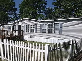 Foreclosed Home - 562 SUMMER DR, 29526