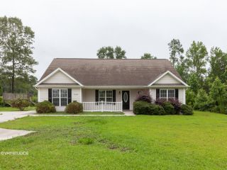 Foreclosed Home - 7020 Hucks Rd, 29526