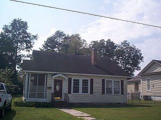 Foreclosed Home - 107 W BAPTIST ST, 29571