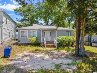 Foreclosed Home - 1002 HUNTER AVE, 29582