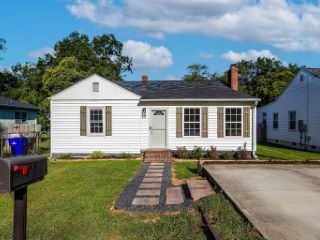 Foreclosed Home - 110 PARKINS MILL RD, 29607