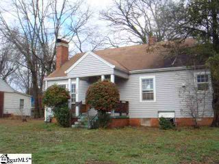 Foreclosed Home - 106 N WASHINGTON AVE, 29611