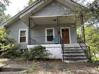 Foreclosed Home - 2 A ST, 29611