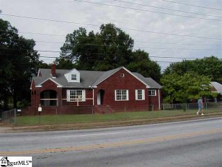 Foreclosed Home - 905 W PARKER RD, 29617