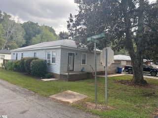 Foreclosed Home - 1 PALADIN CT, 29617