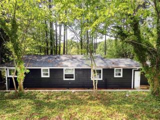 Foreclosed Home - 510 WALDEN PKWY, 29621