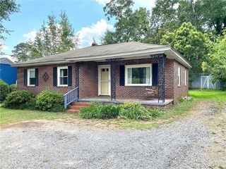 Foreclosed Home - 2709 LANE AVE, 29621