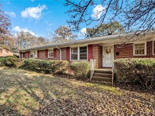 Foreclosed Home - 201 BROOK FOREST DR, 29621