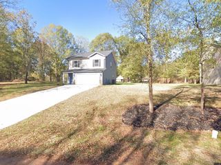 Foreclosed Home - 3103 OWENS MILL DR, 29624