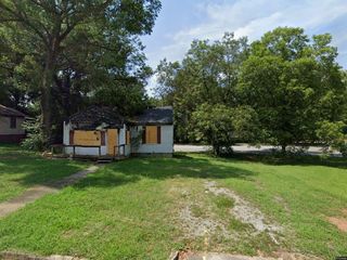 Foreclosed Home - 1606 S MURRAY AVENUE EXT, 29624