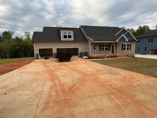 Foreclosed Home - 5908 OLD PEARMAN DAIRY RD, 29625