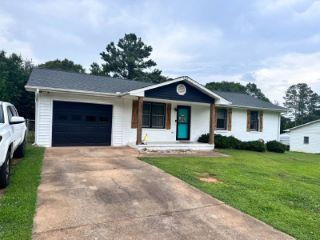 Foreclosed Home - 141 BERTHA DR, 29625