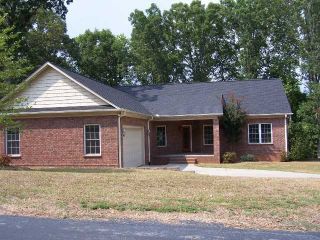 Foreclosed Home - 1059 COVE CIR, 29626