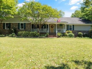 Foreclosed Home - 302 SHERARD RD, 29627