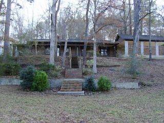 Foreclosed Home - 181 N WATSON RD, 29642