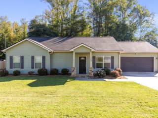 Foreclosed Home - 719 ROCK SPRINGS RD, 29642