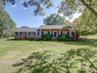 Foreclosed Home - 115 ZION CHURCH RD, 29642