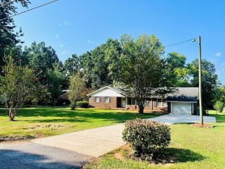 Foreclosed Home - 937 SUNSET DR, 29646