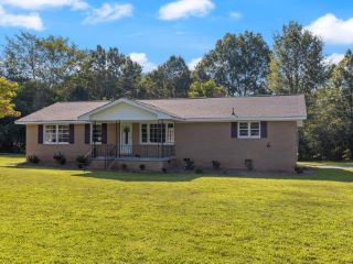 Foreclosed Home - 1103 CHINQUAPIN RD, 29646