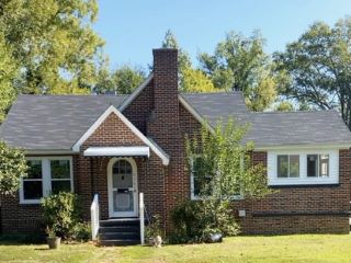 Foreclosed Home - 1101 BRANNON ST, 29646