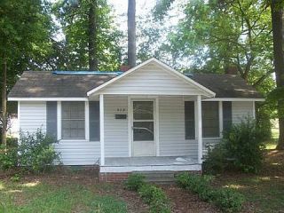 Foreclosed Home - 428 E SPROLES AVE, 29649