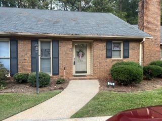Foreclosed Home - 220 AUTUMN TRCE, 29649