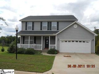 Foreclosed Home - 2 COUNTRY KNOLLS DR, 29651