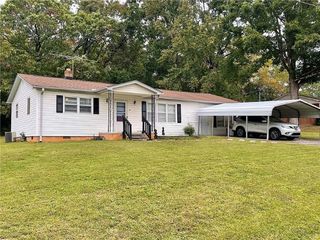 Foreclosed Home - 146 ORCHARD DR, 29657